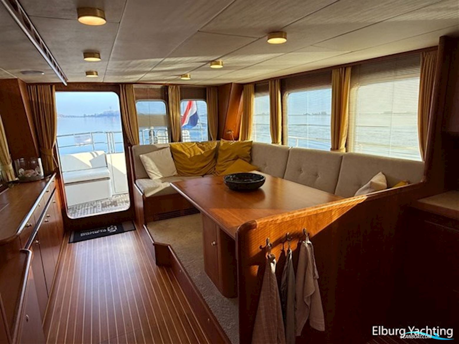 Altena Trawler 50 - France Proof - Stabilizers