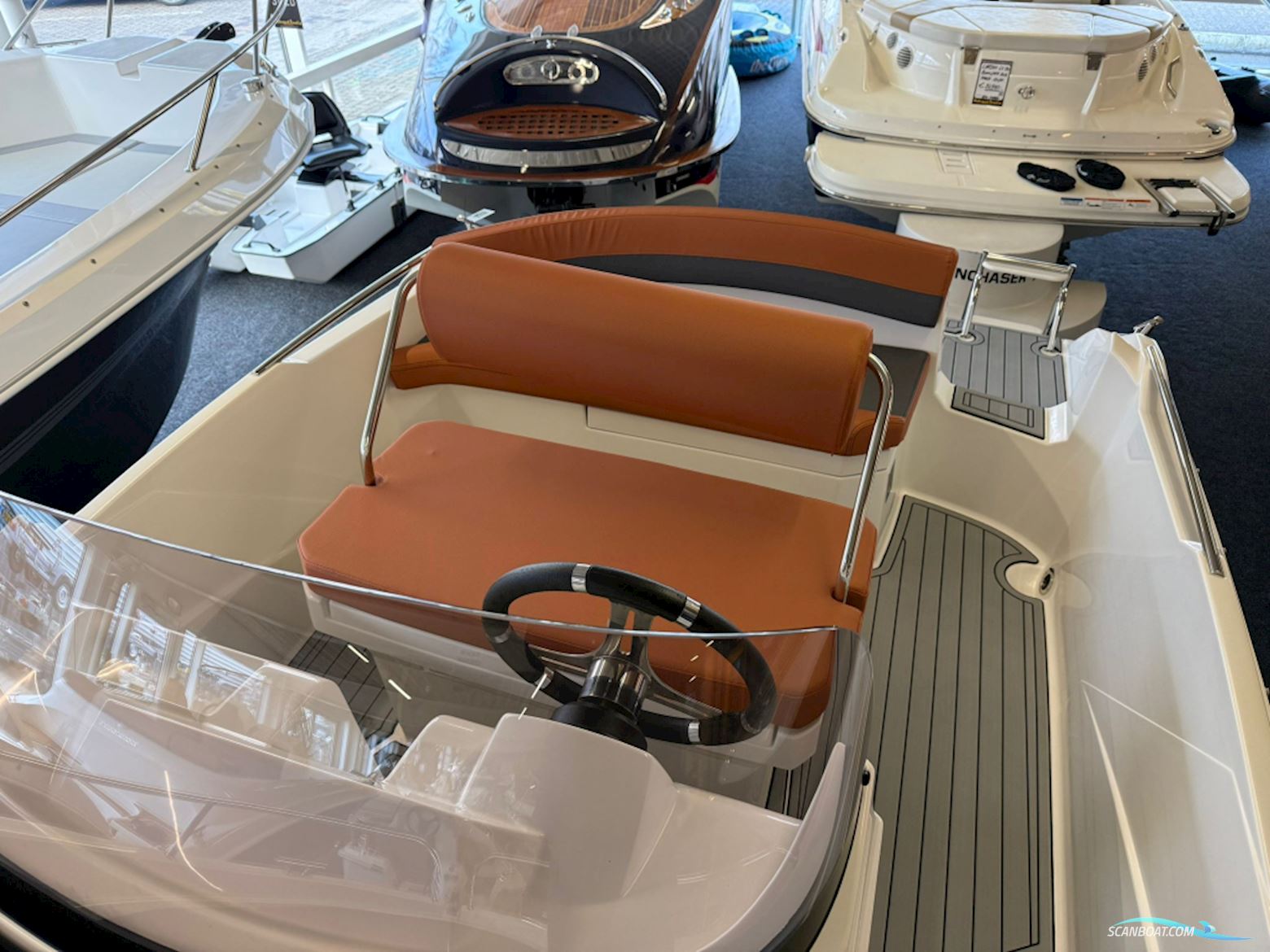 AM Yacht 520 Open