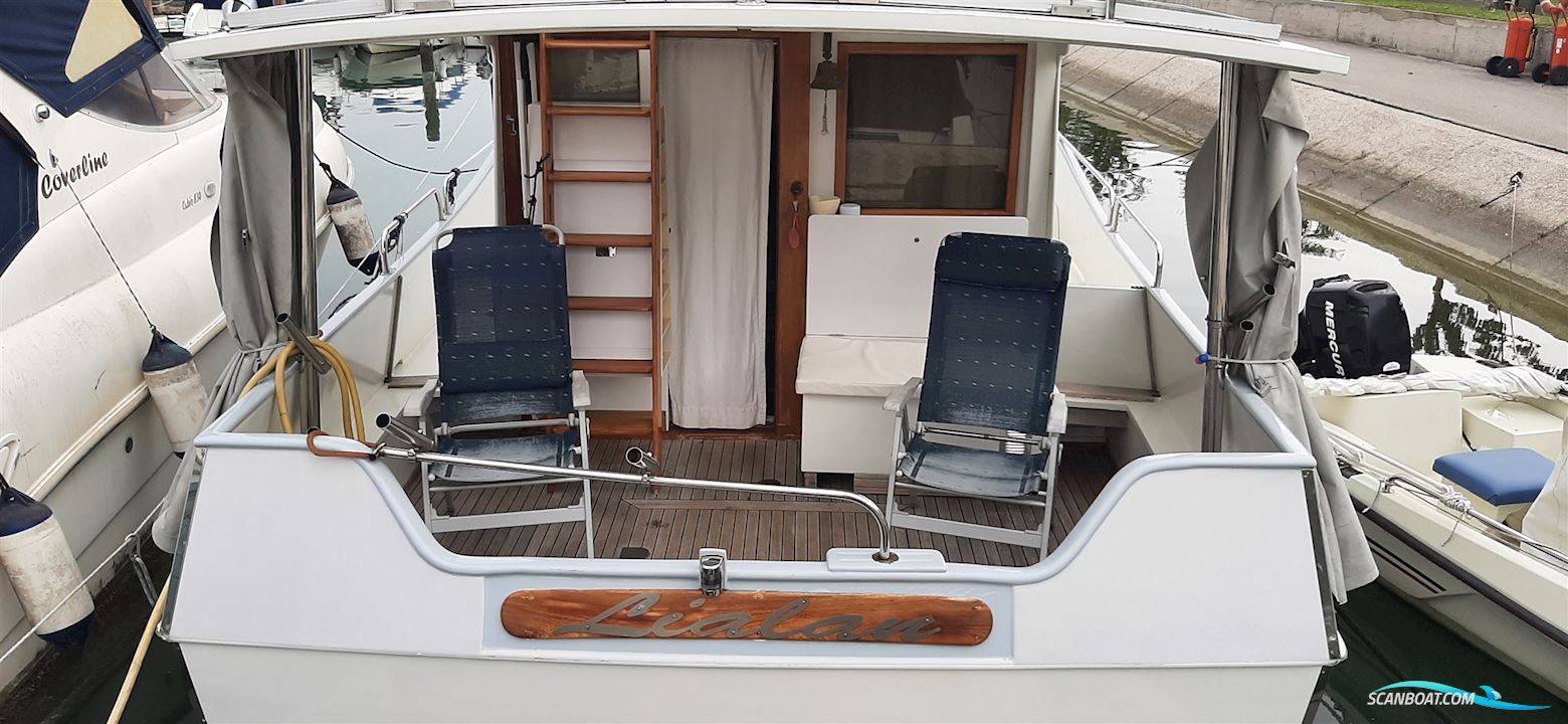 American Marine GRAND BANKS 32