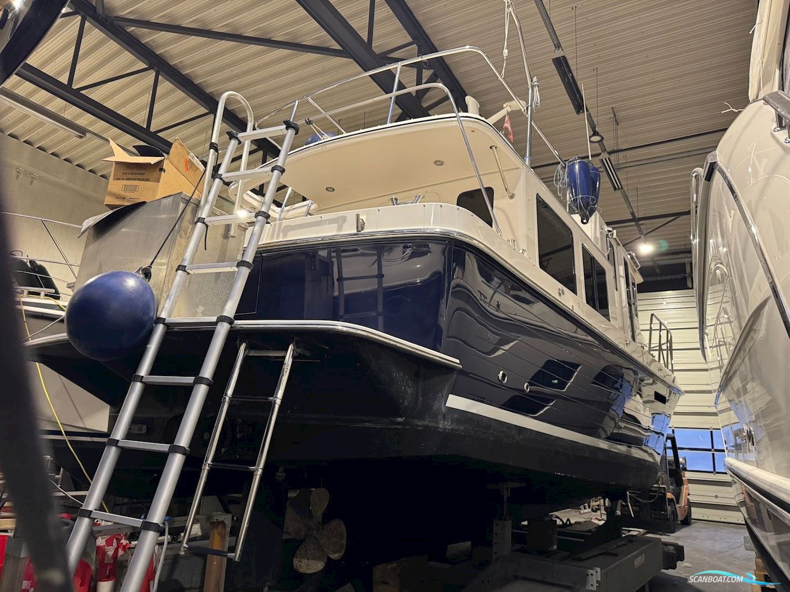 American Tug 34
