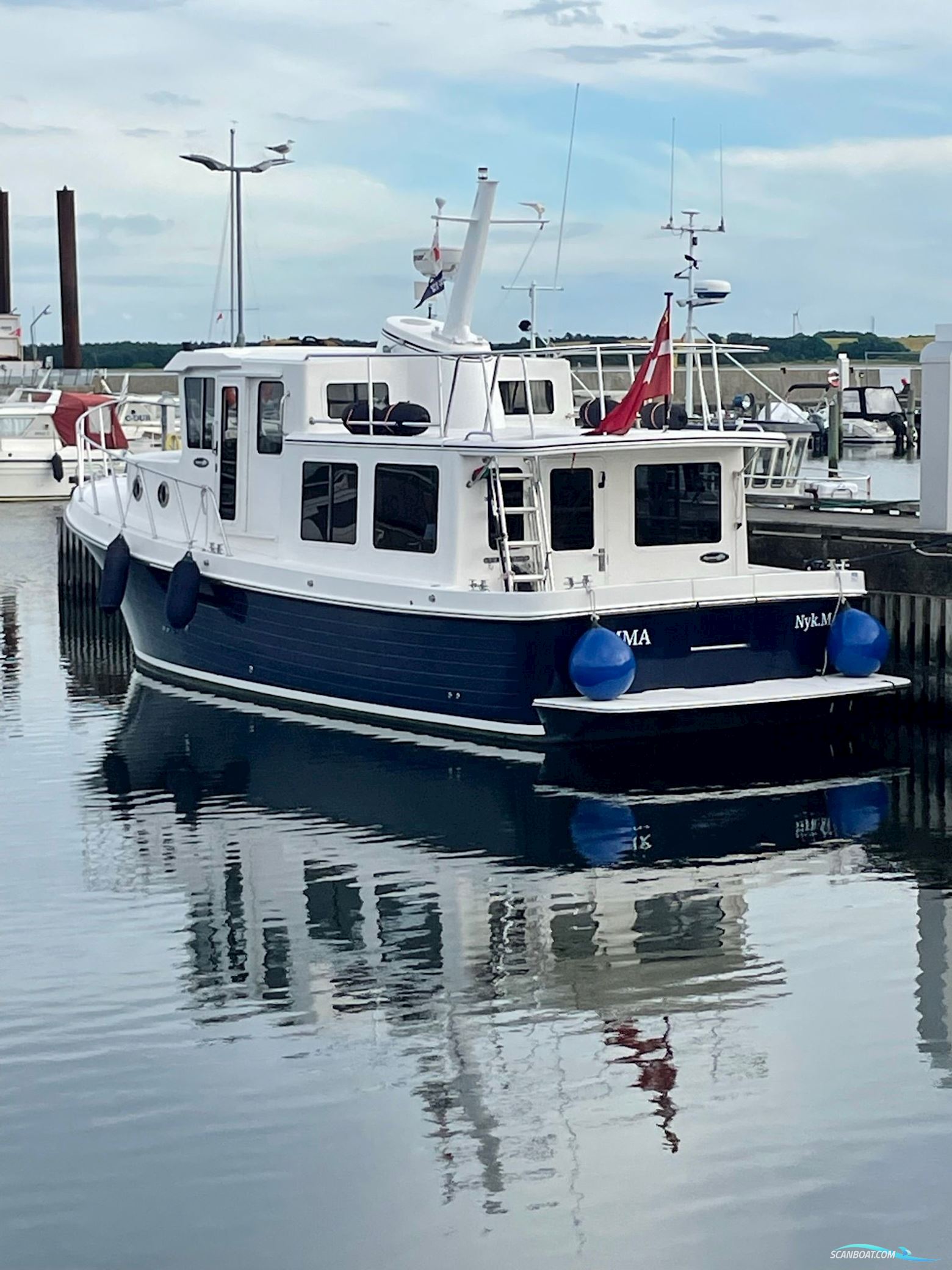 American Tug 34