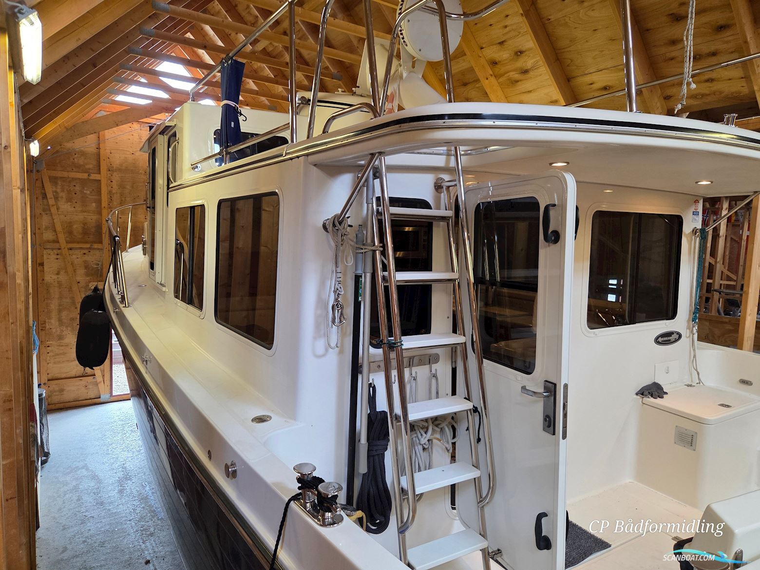 American Tug 34