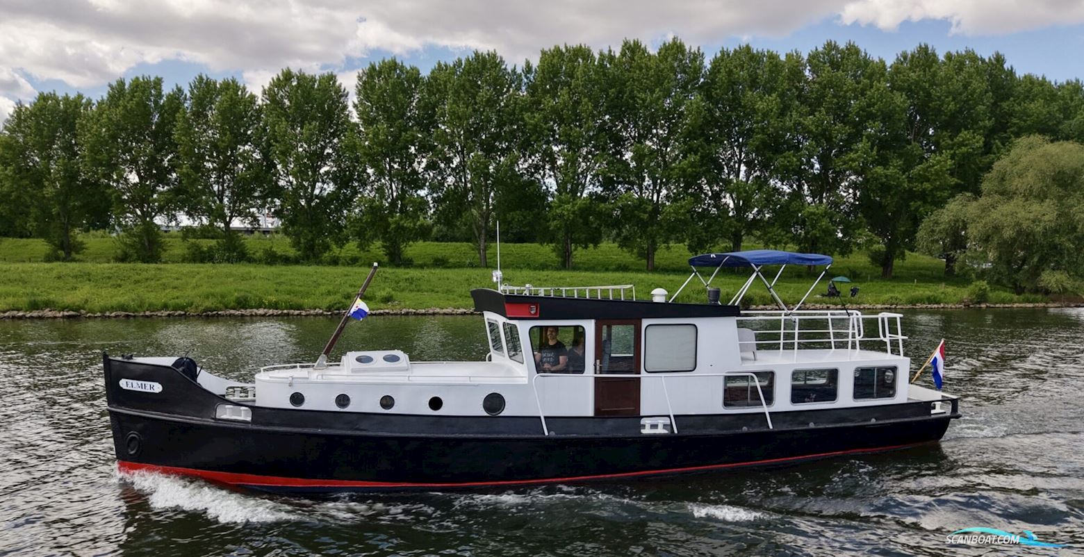 Amsterdammertje 14.80 AK Motorboat 1917, with Daf engine, The Netherlands