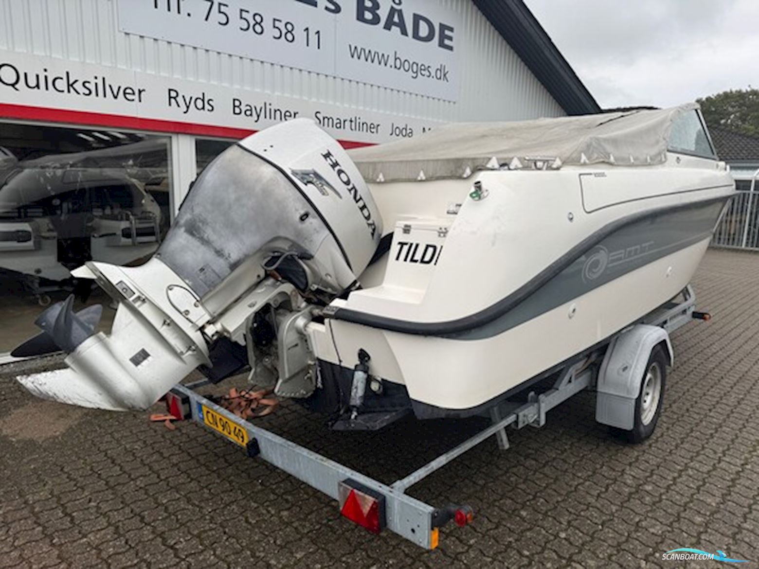 AMT 200 DC med 135 hk Honda-EFI 4 takt og 1800 kg Brenderup bådtrailer - Anvisningssalg