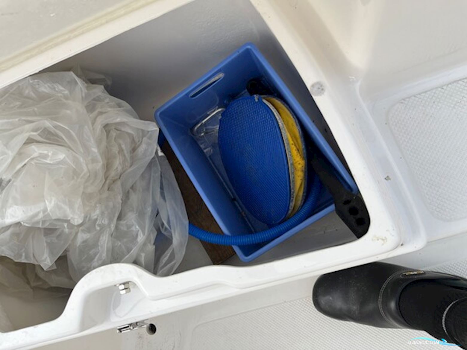 AMT 200 DC med 135 hk Honda-EFI 4 takt og 1800 kg Brenderup bådtrailer - Anvisningssalg