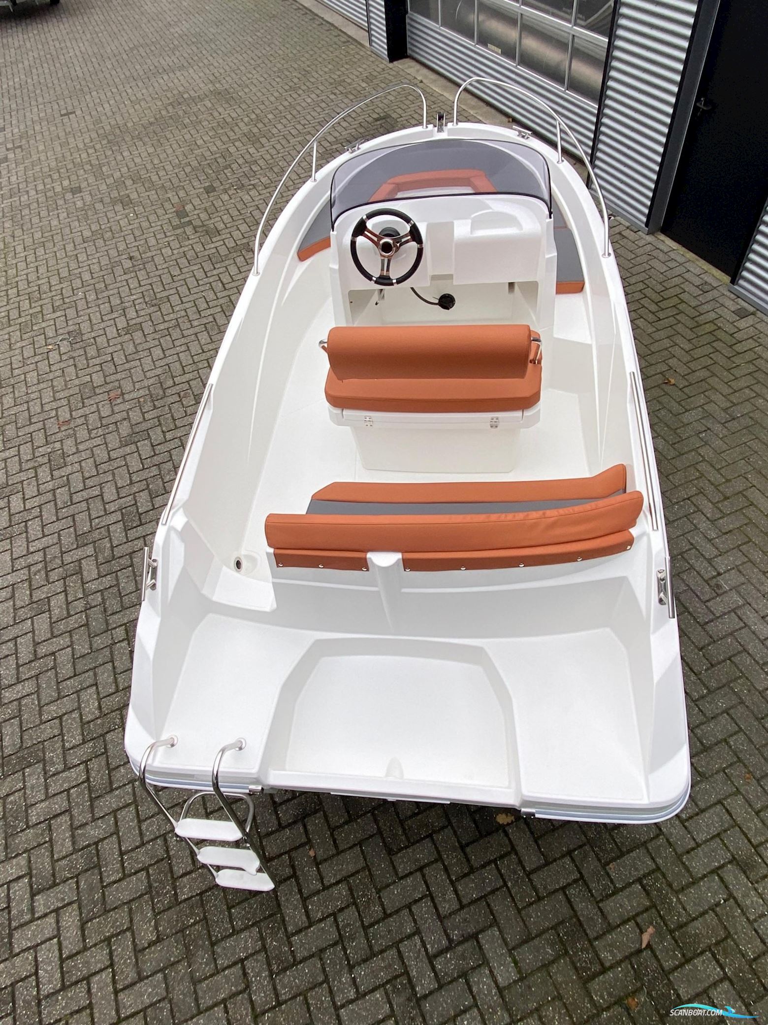 An Marin Aston 18 - NEW -