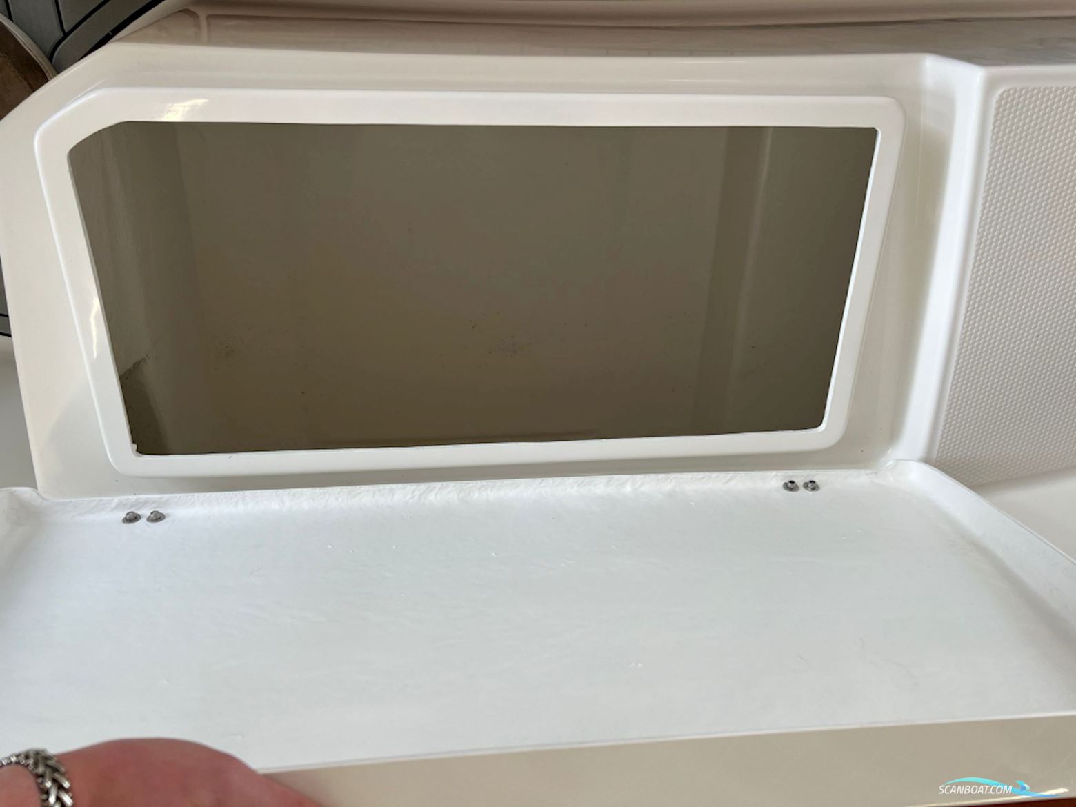 An Marin Aston 18 - New -