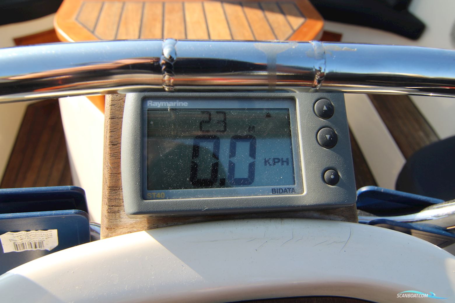 Antaris 630 Flying Lounge