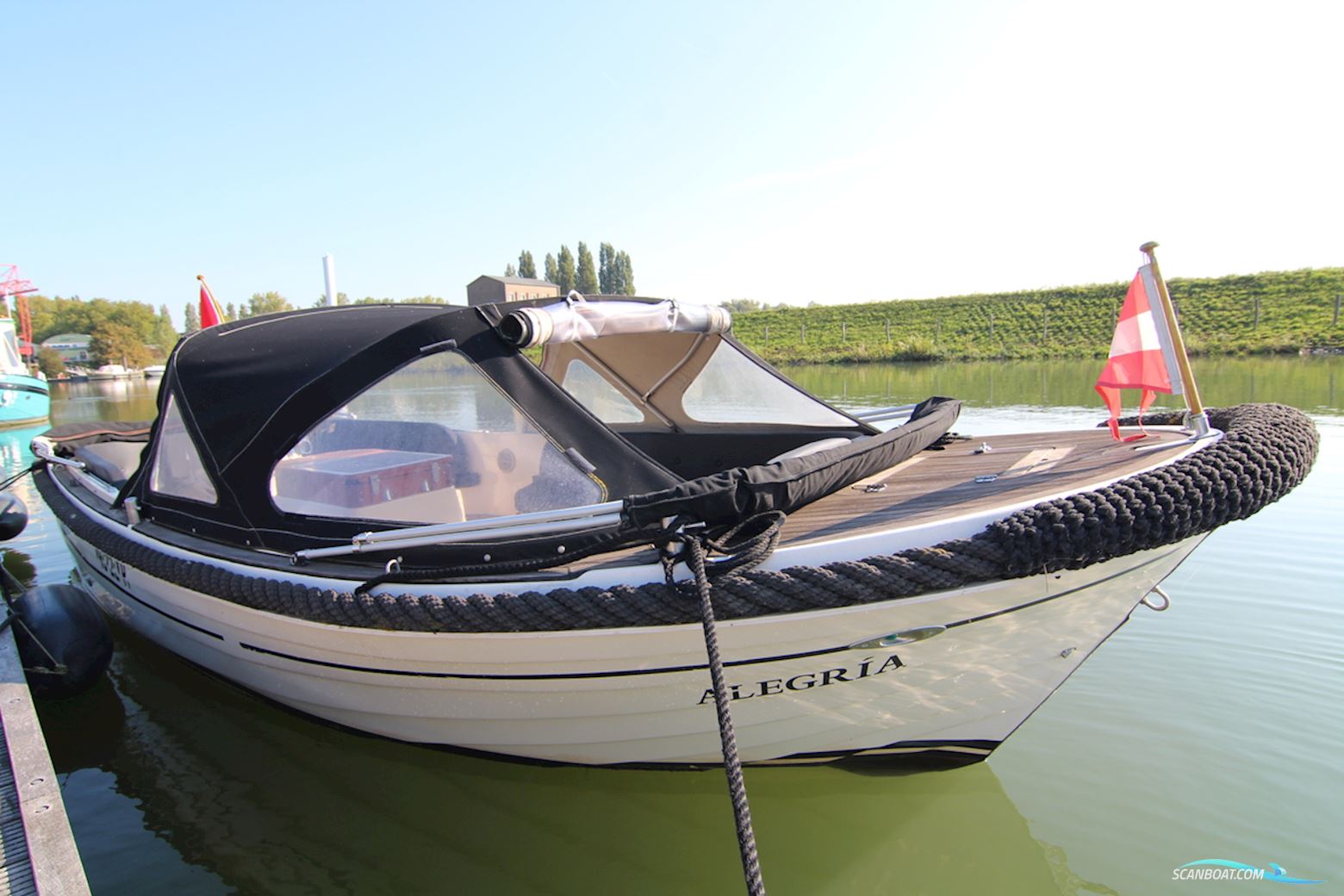 Antaris 630 Flying Lounge