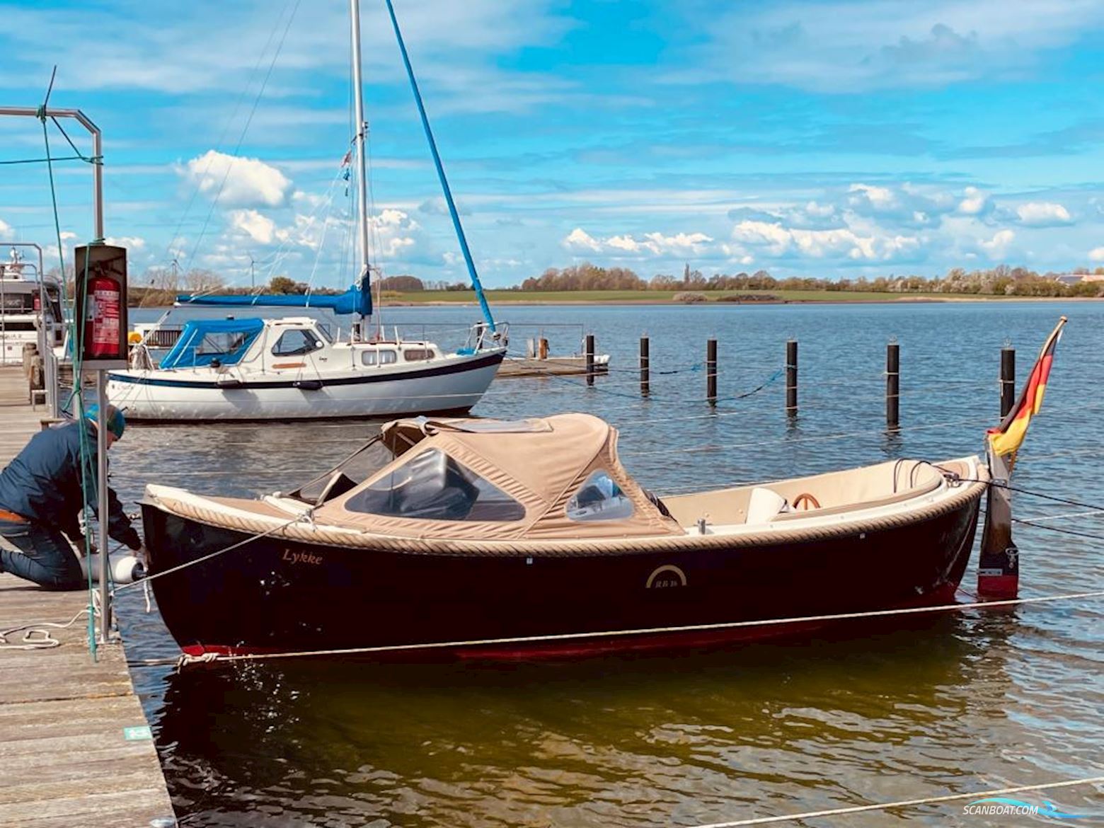Antaris RB 18 Motorboat 2008, with Ventus engine, Germany