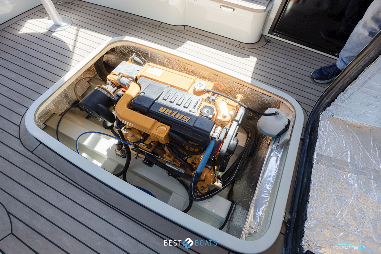 Antaris Seventy7 Cabin