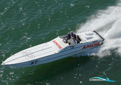 Apache 41 Motorboat 1990, with 2 x 582" V8 Block Dart Big M 4.600 1060hk/st engine, Sweden