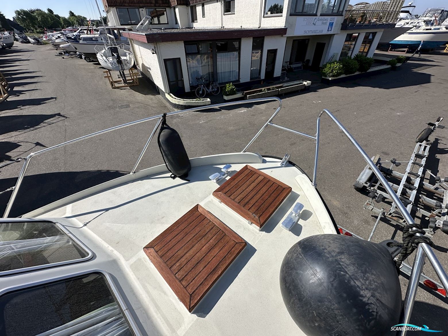 Apollo  32 TT de Luxe AK