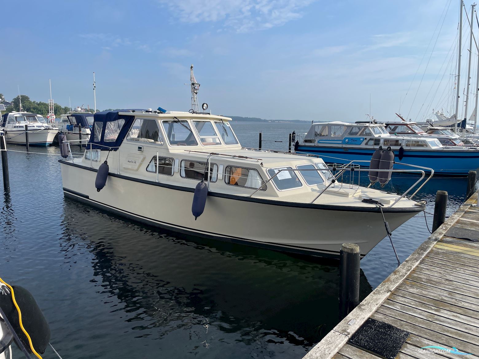 Apollo 32 Motorboat 1972, with Perkins engine, Denmark