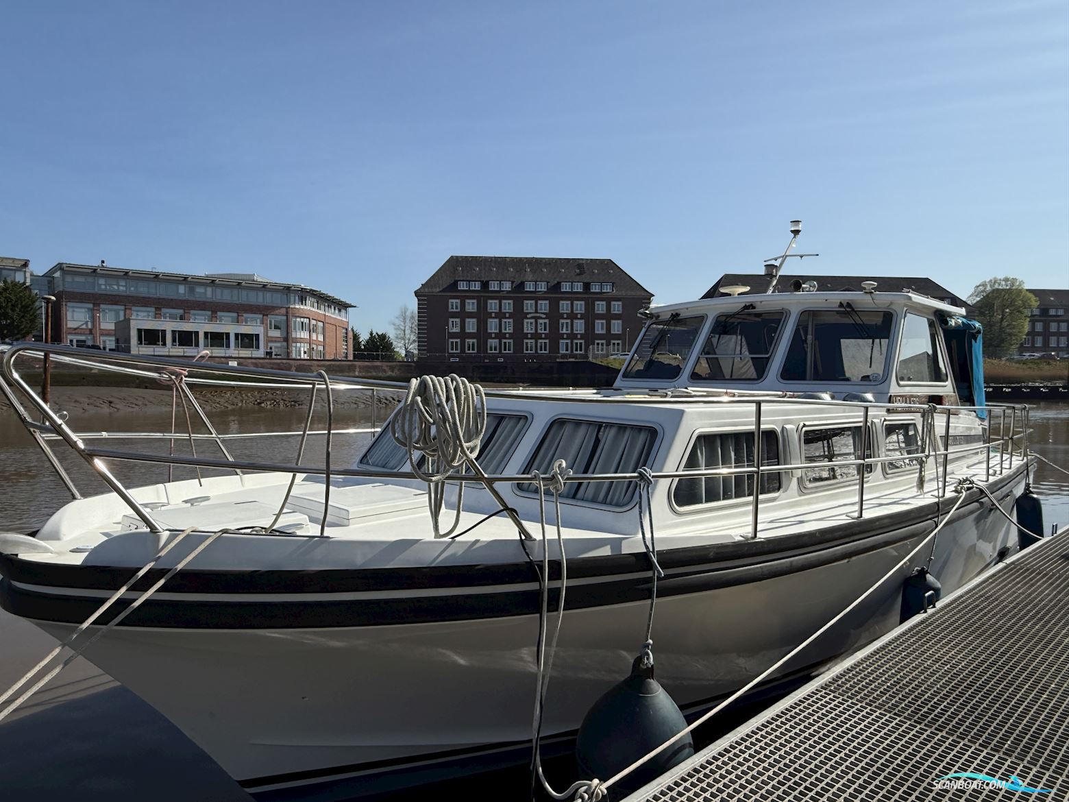 Apollo 32 Motorboat 1980, with Ford engine, Germany