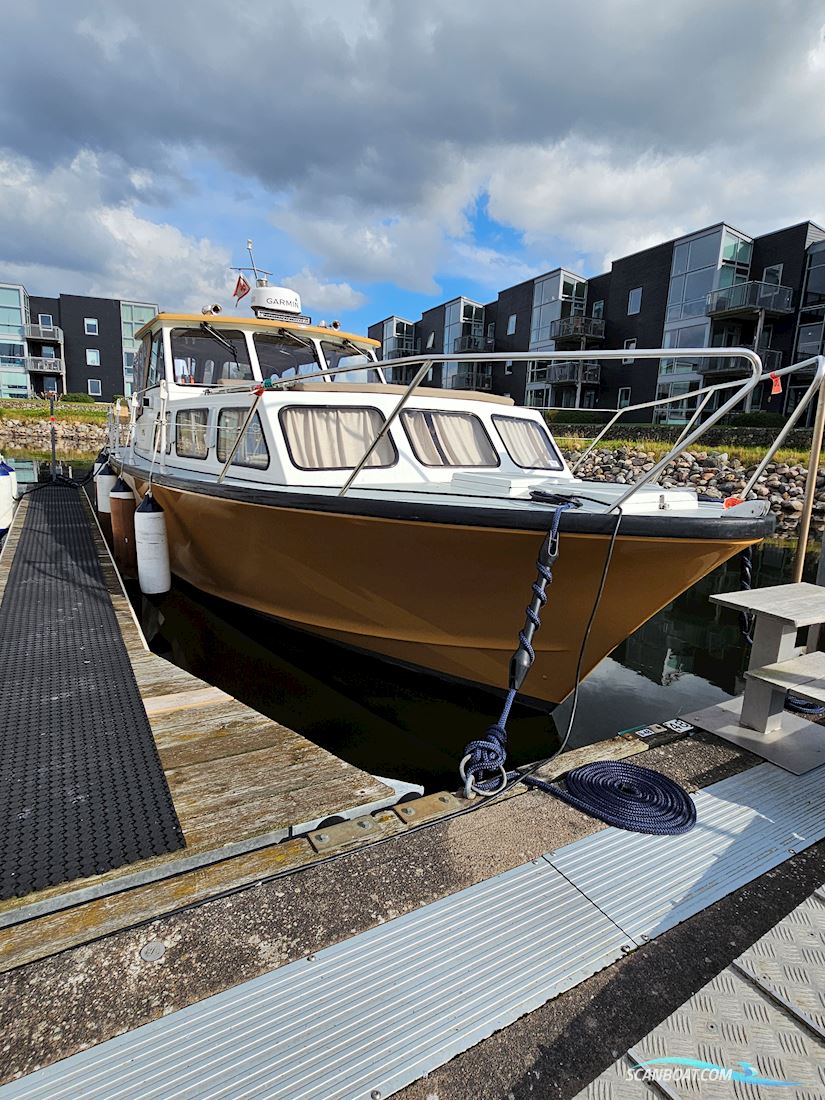 Apollo 32 Motorboat 1972, with Perkins 4236 engine, Denmark