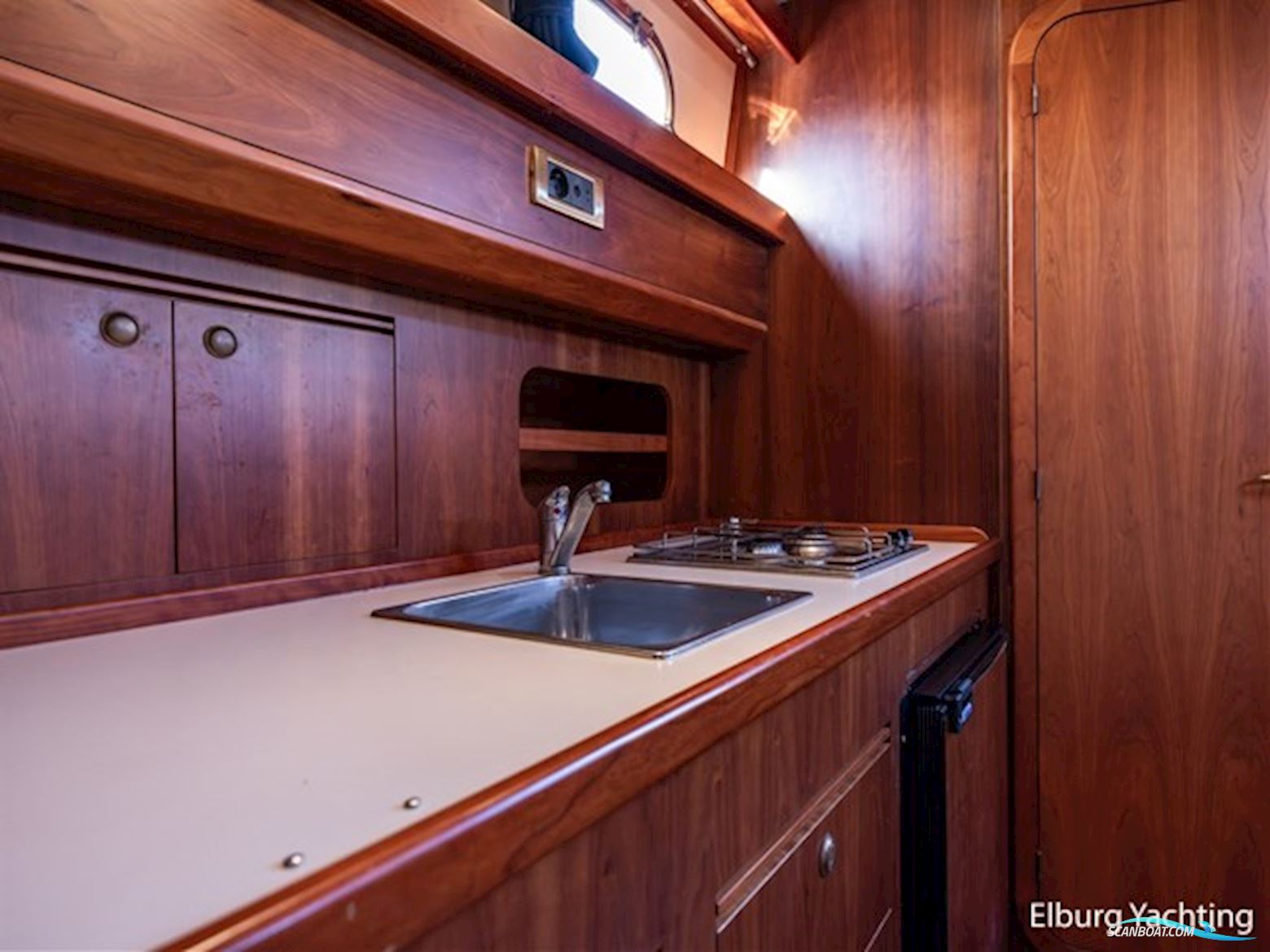 Apreamare 10 Semi Cabinato