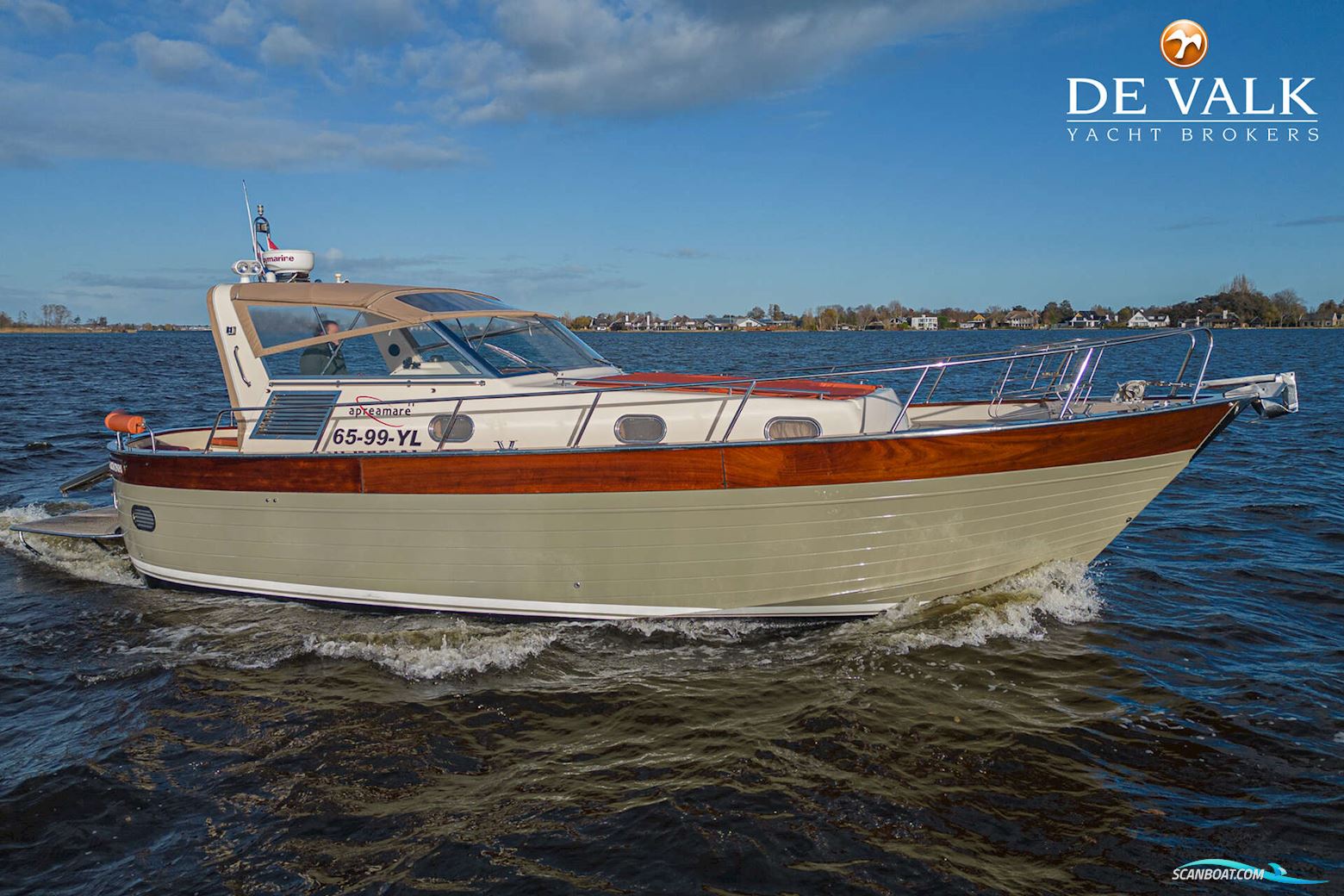 Apreamare 11 Motorboat 2000, with Volvo engine, The Netherlands