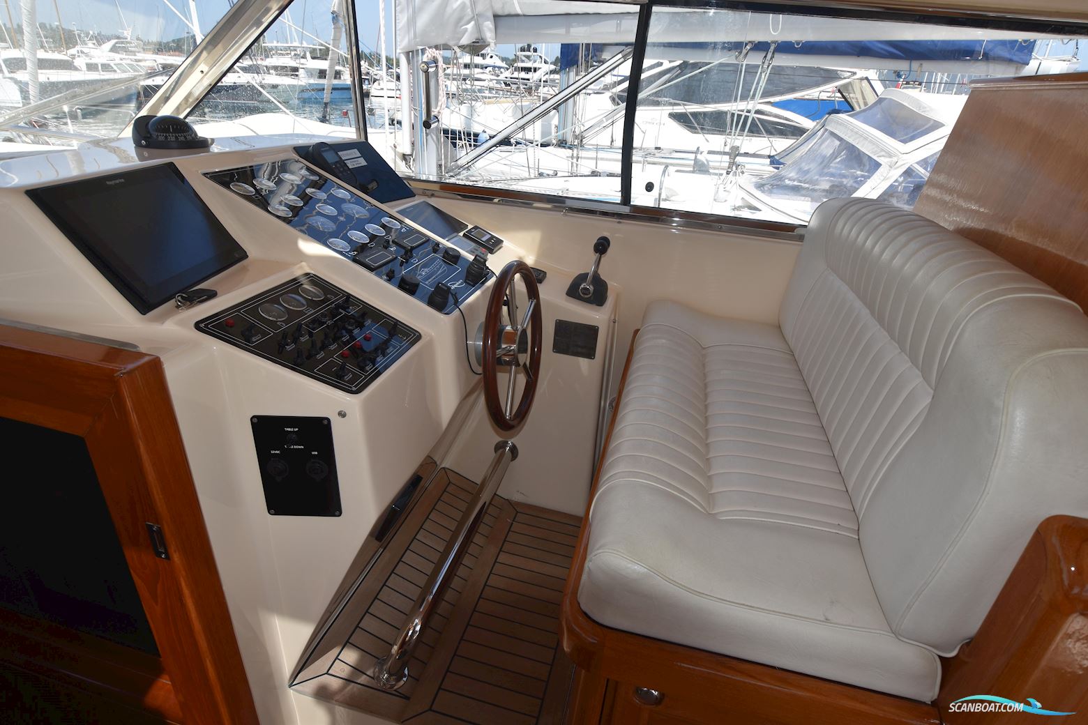 Apreamare 12 CABINATO