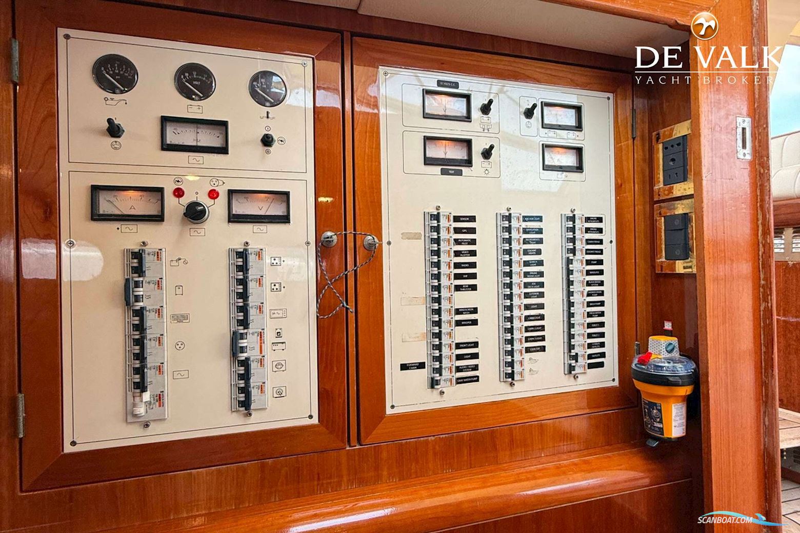 Apreamare 12 Semi-cabinato