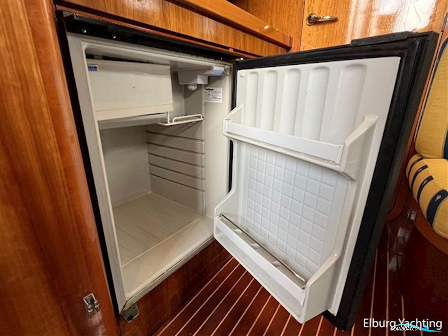 Apreamare 9 - Semi Cabinato