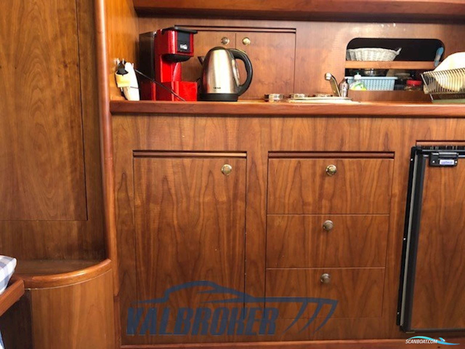 Apreamare Aprea 10 Semi Cabin