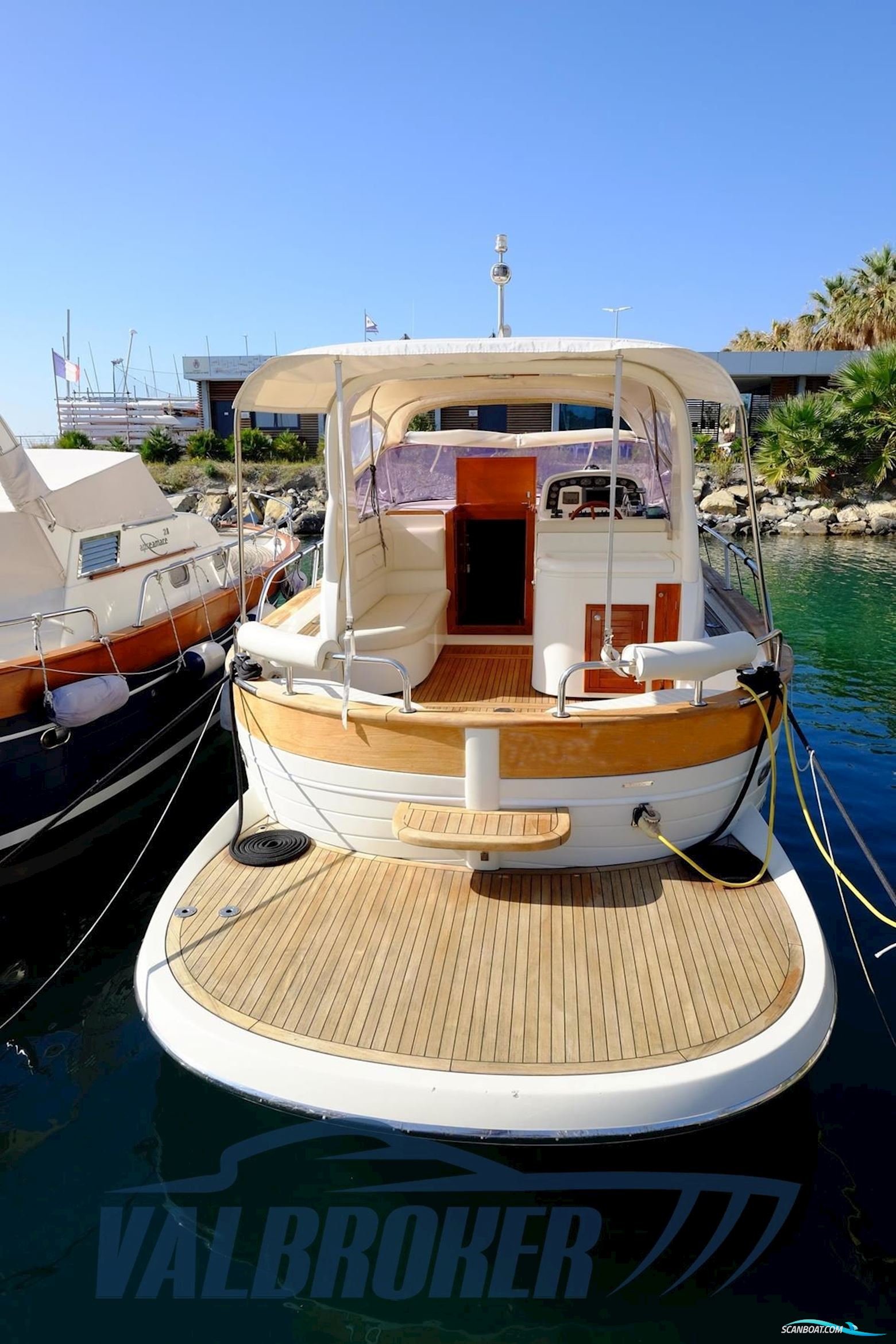 Apreamare Aprea 32 Comfort