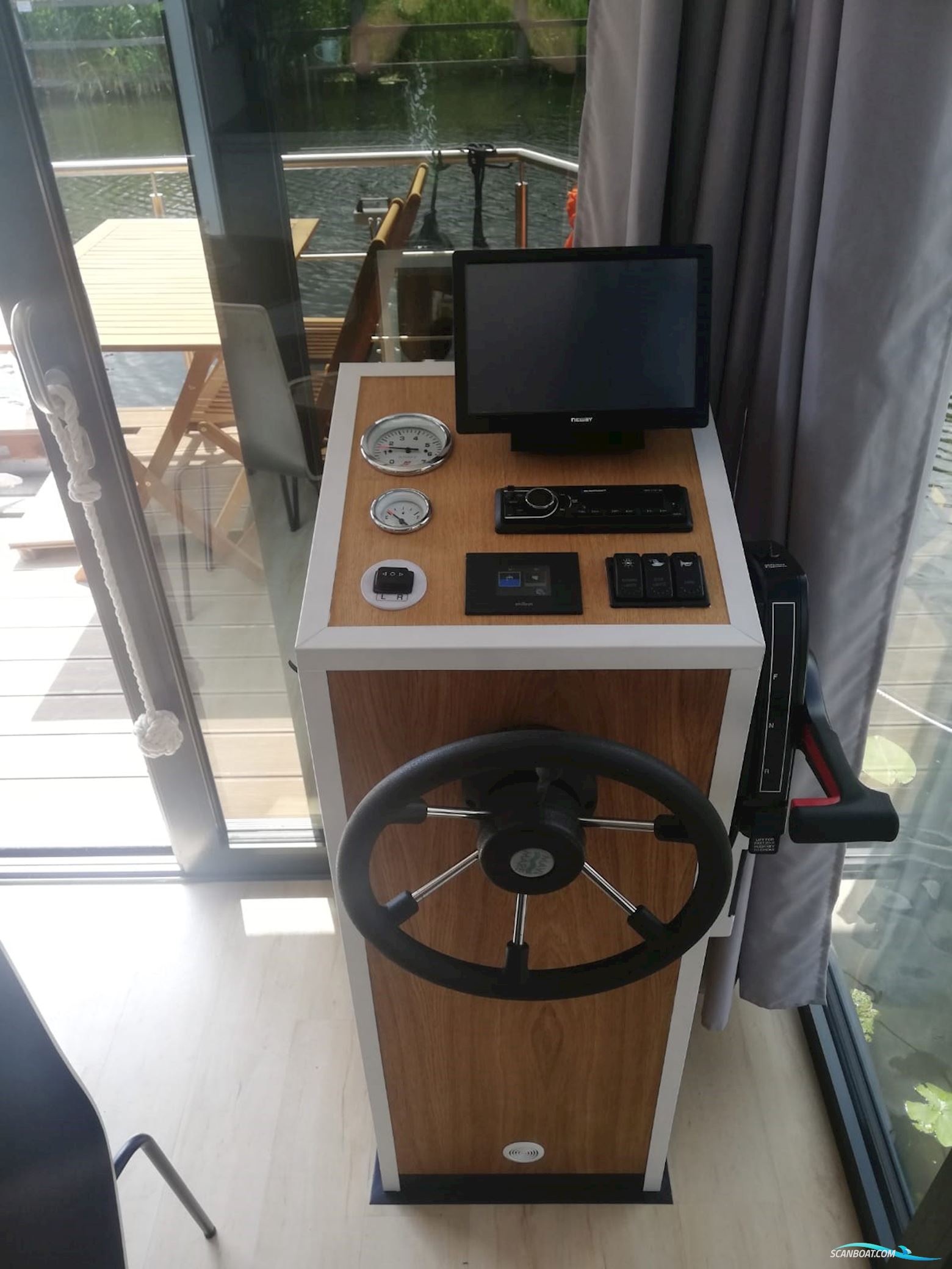 Aqua-House Hausboot Harmonia 340