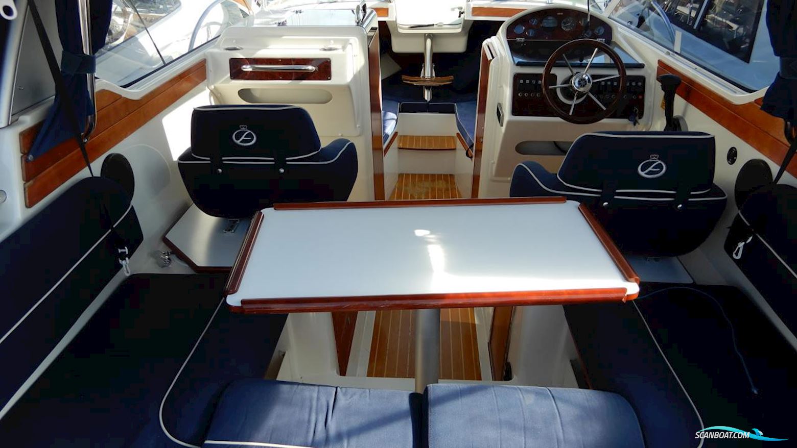 Aquador 22 HT