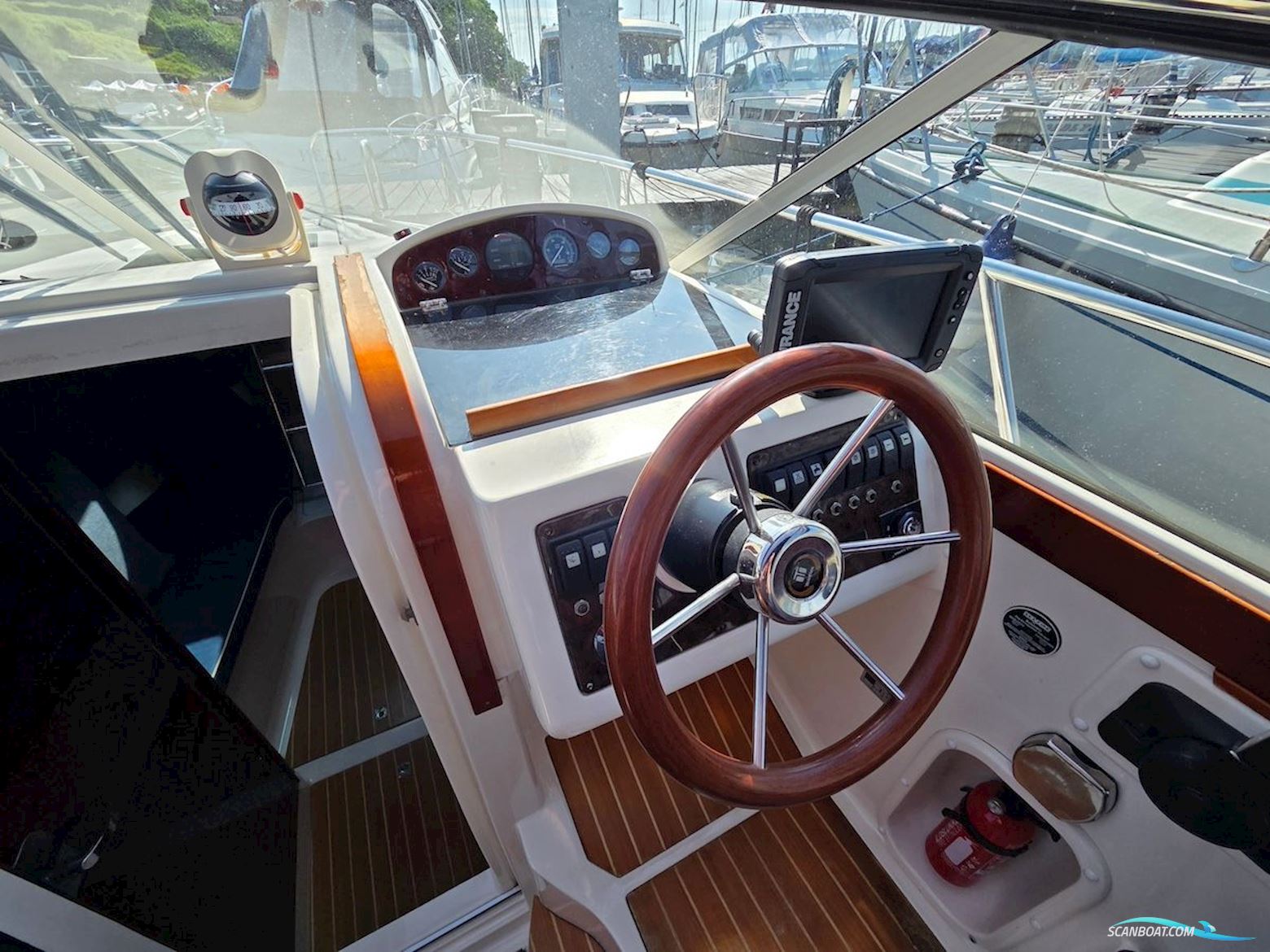 Aquador 23 DC