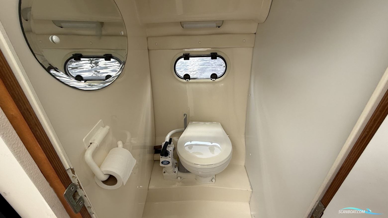 AQUADOR 23 HT