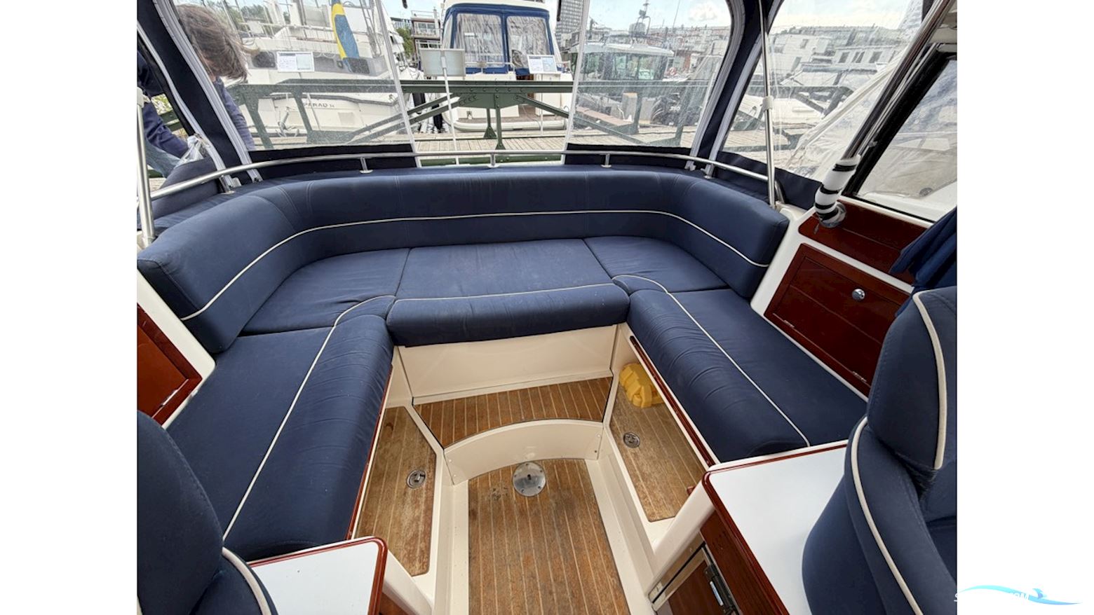 AQUADOR 23 HT