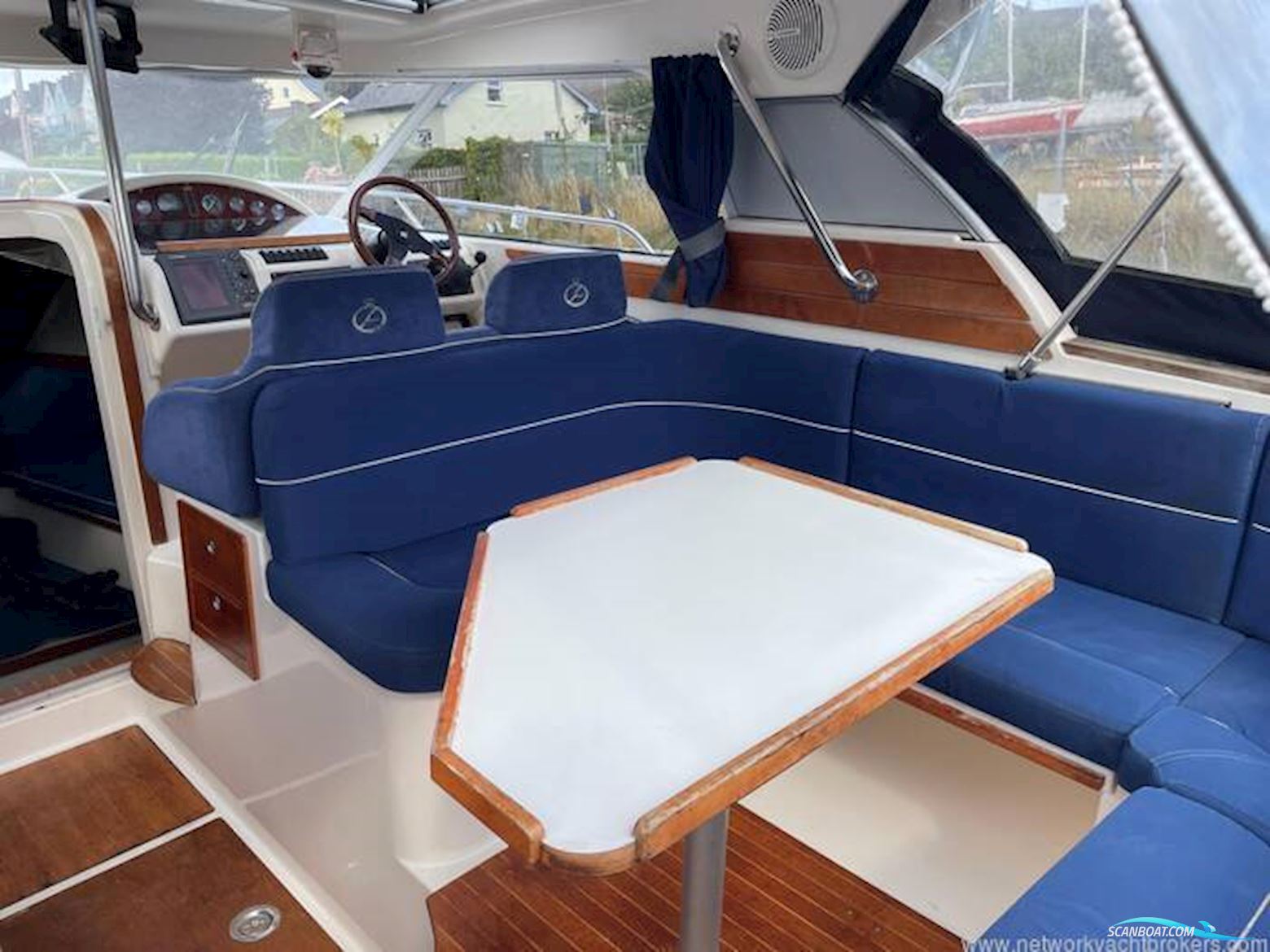 AQUADOR 26 Coupe