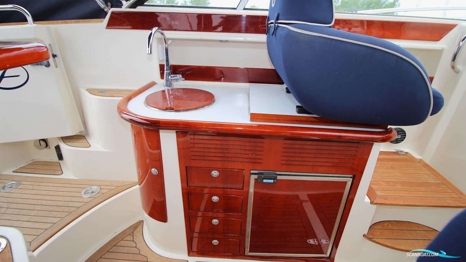 Aquador 26 DC 