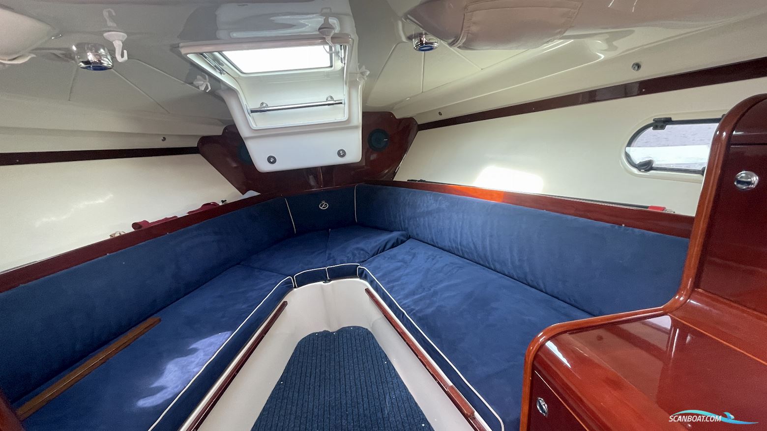 Aquador 26 DC