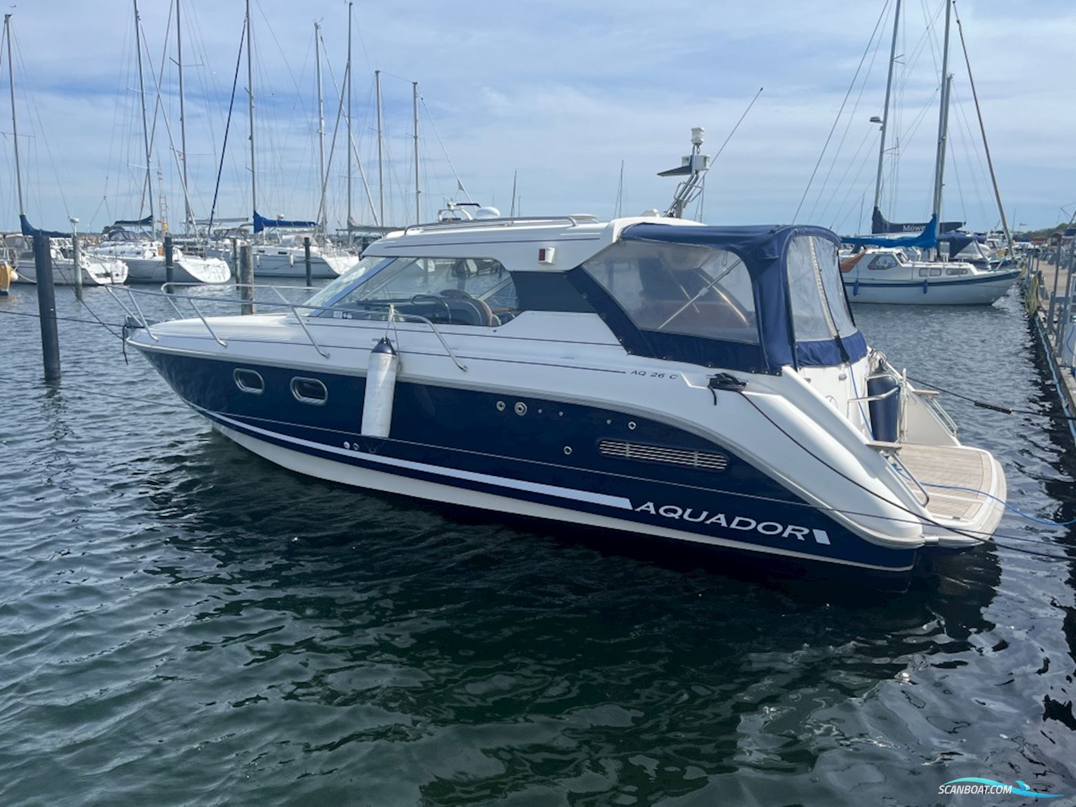 Aquador 26 HT - Solgt / Sold Motorboat 2002, with Volvo Penta Kad43 engine, Denmark