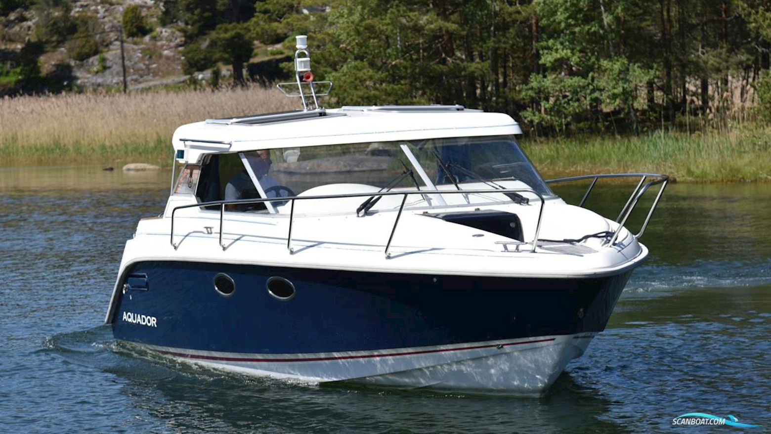 Aquador 26 HT Motorboat 1998, with Volvo Penta engine, Sweden