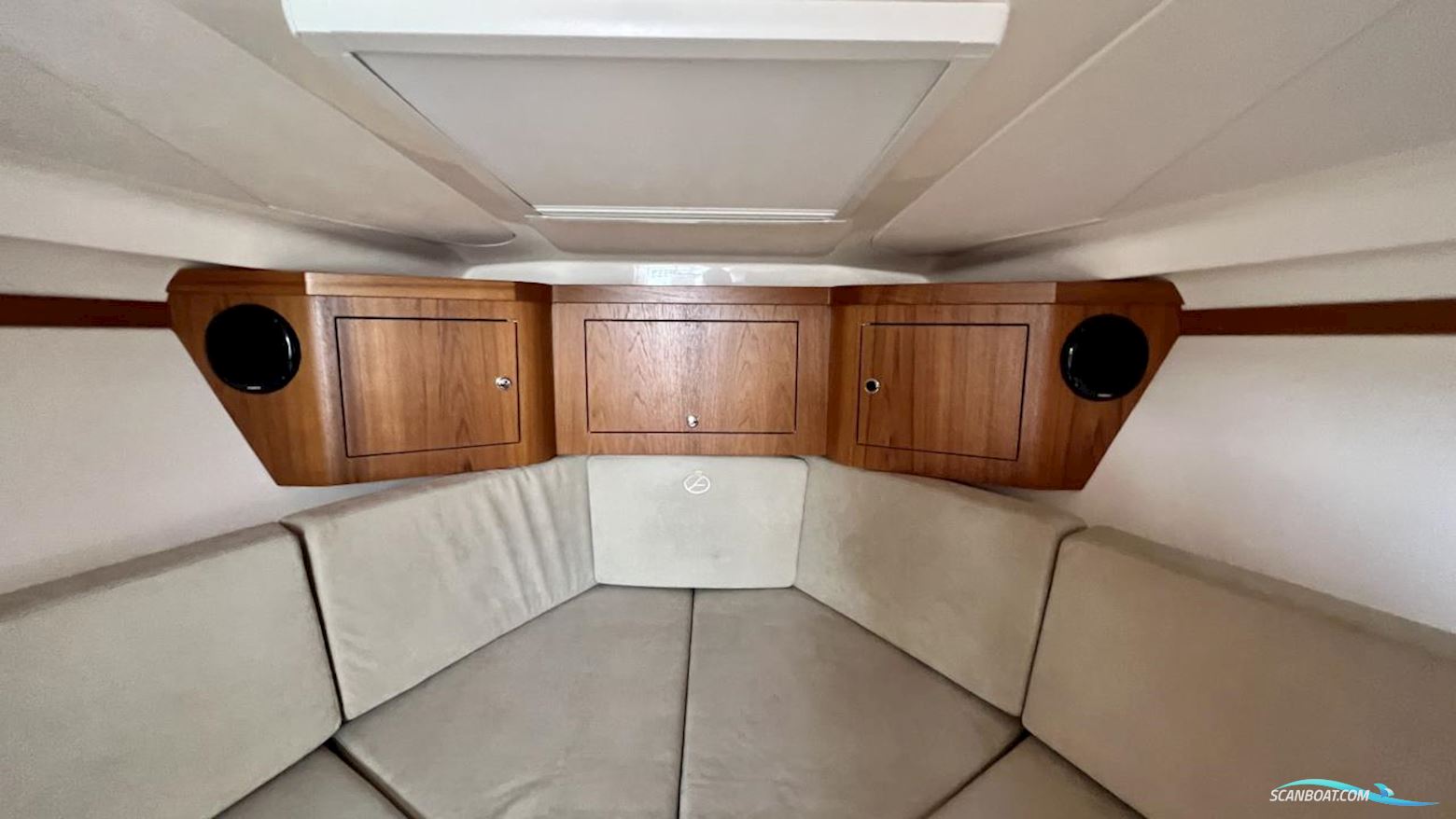 Aquador 27 DC