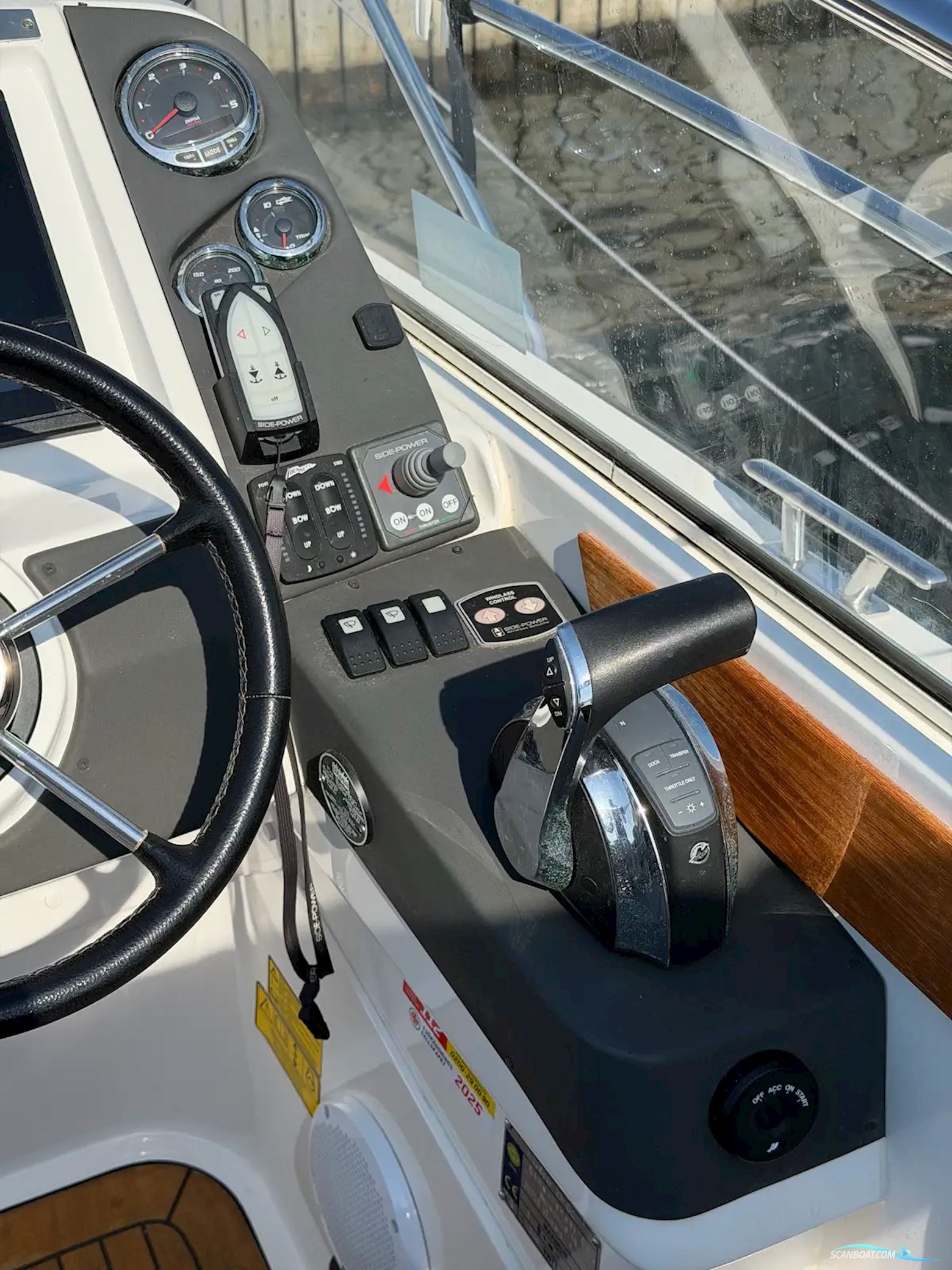 AQUADOR 27 DC