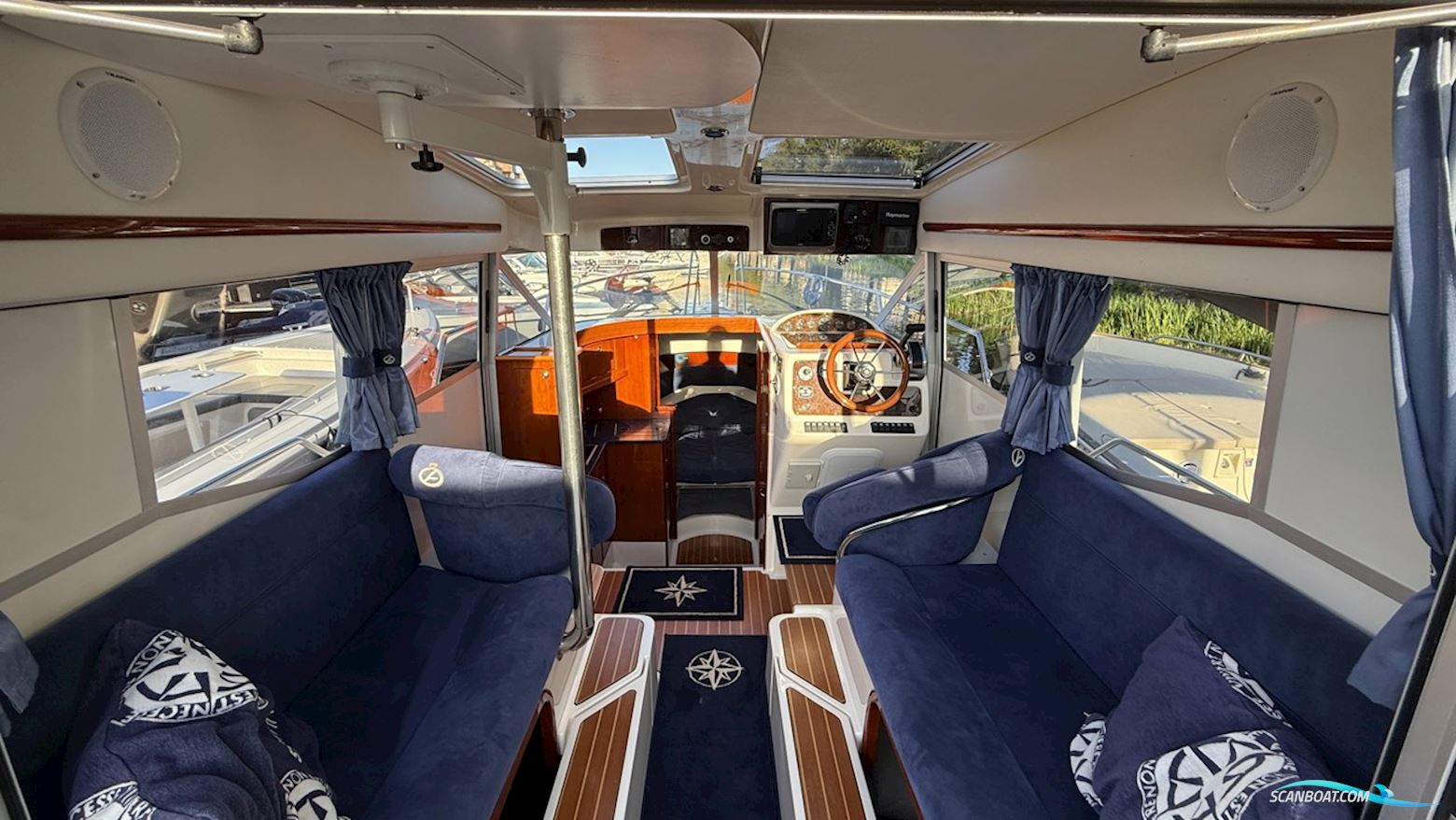 Aquador 28 C