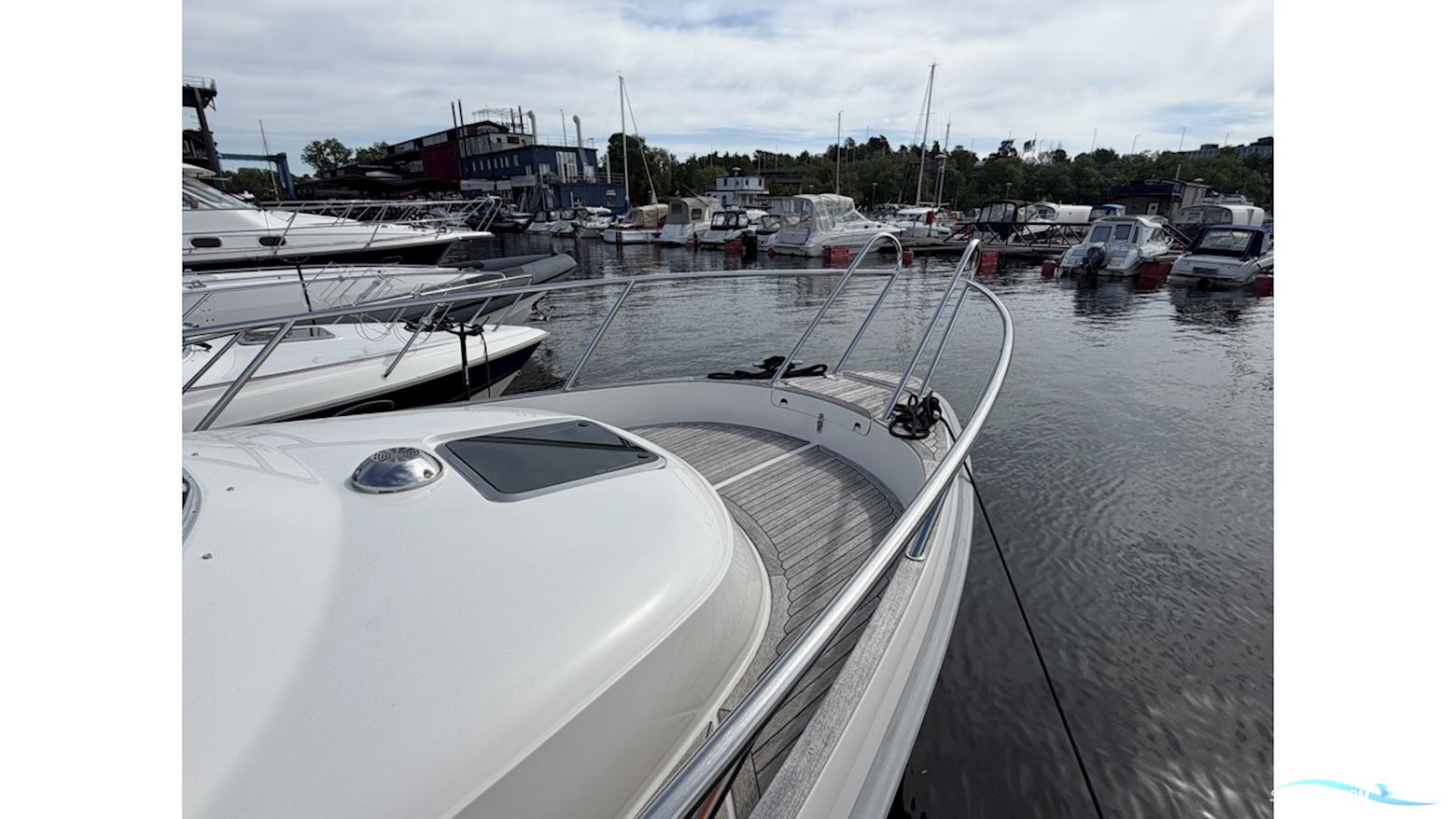 Aquador 28 C