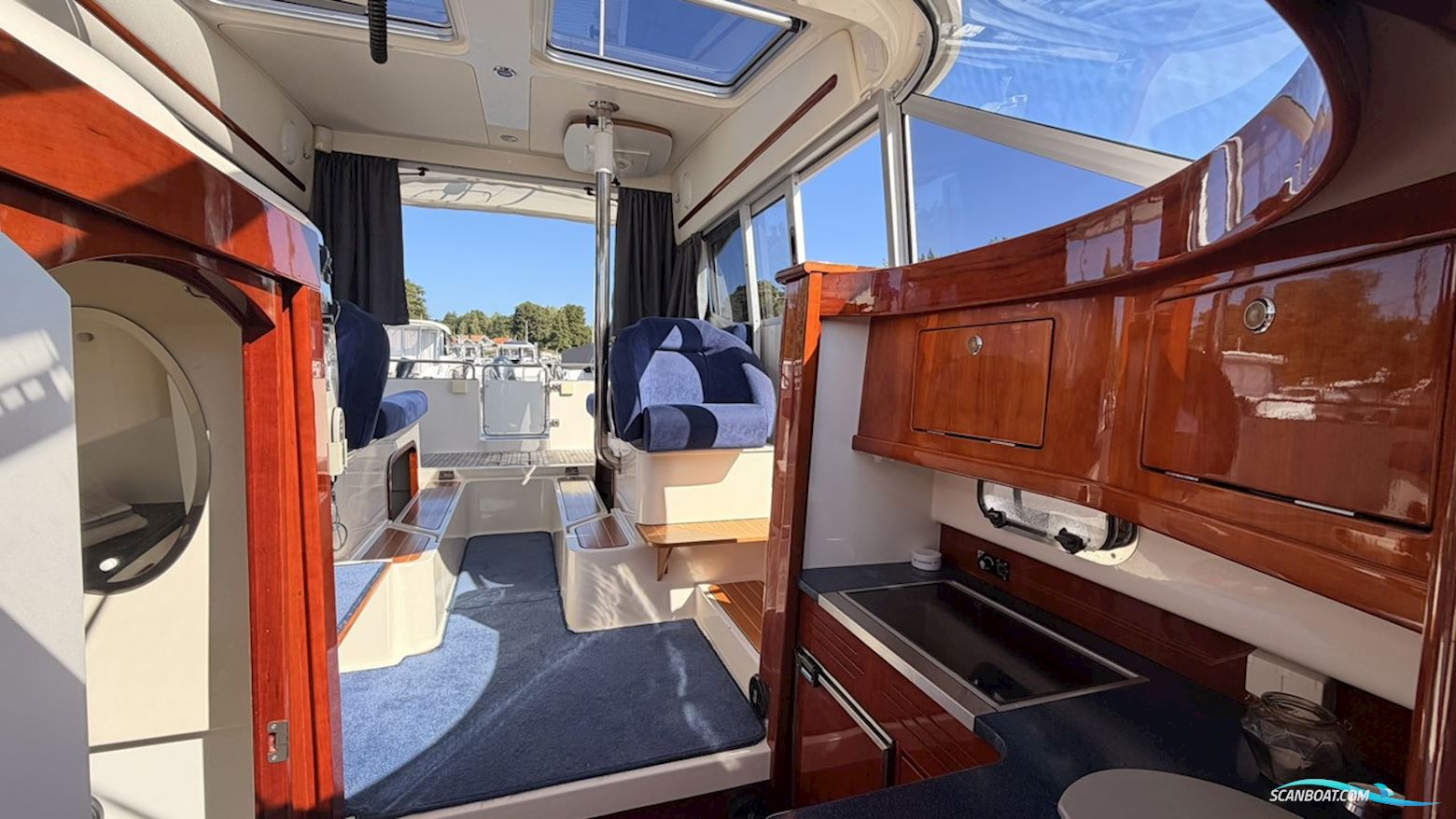 Aquador 28 C