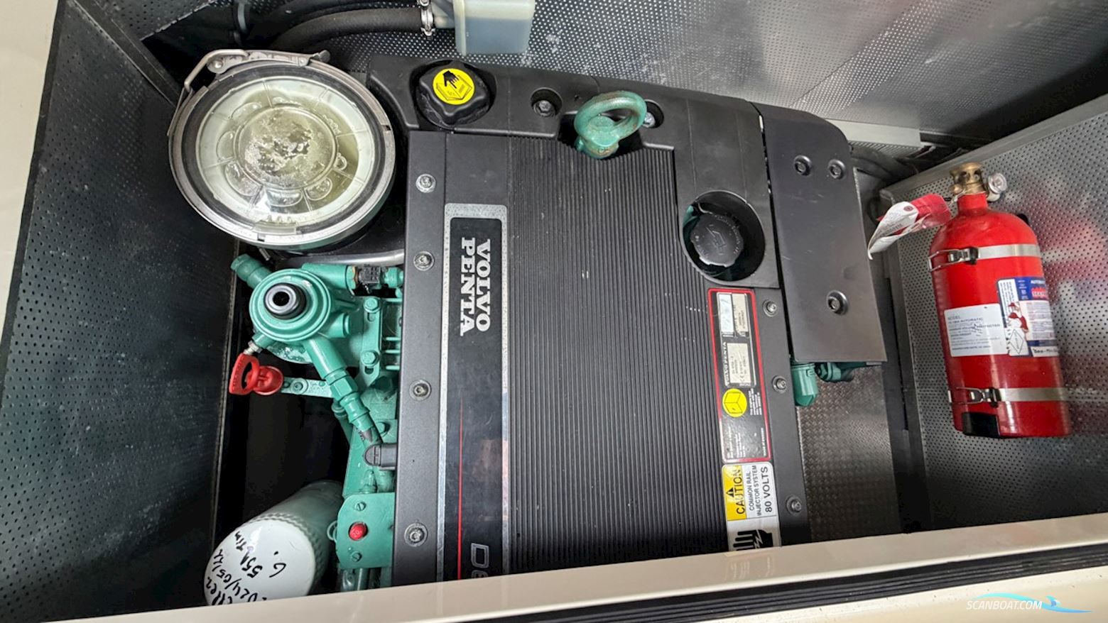AQUADOR 28 DC