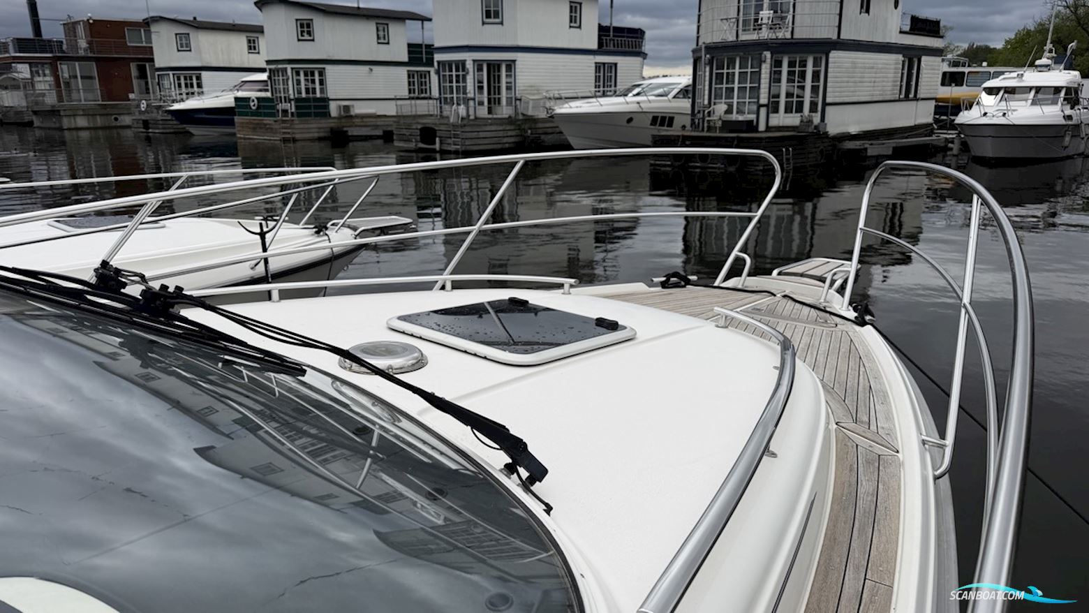 AQUADOR 28 DC