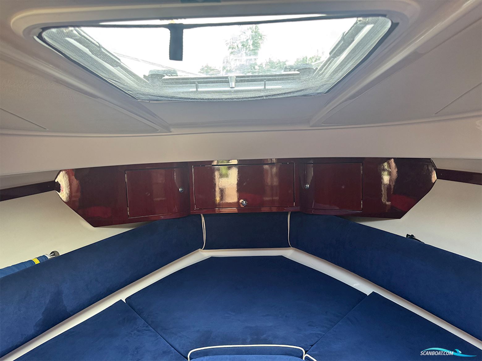 Aquador 28 DC
