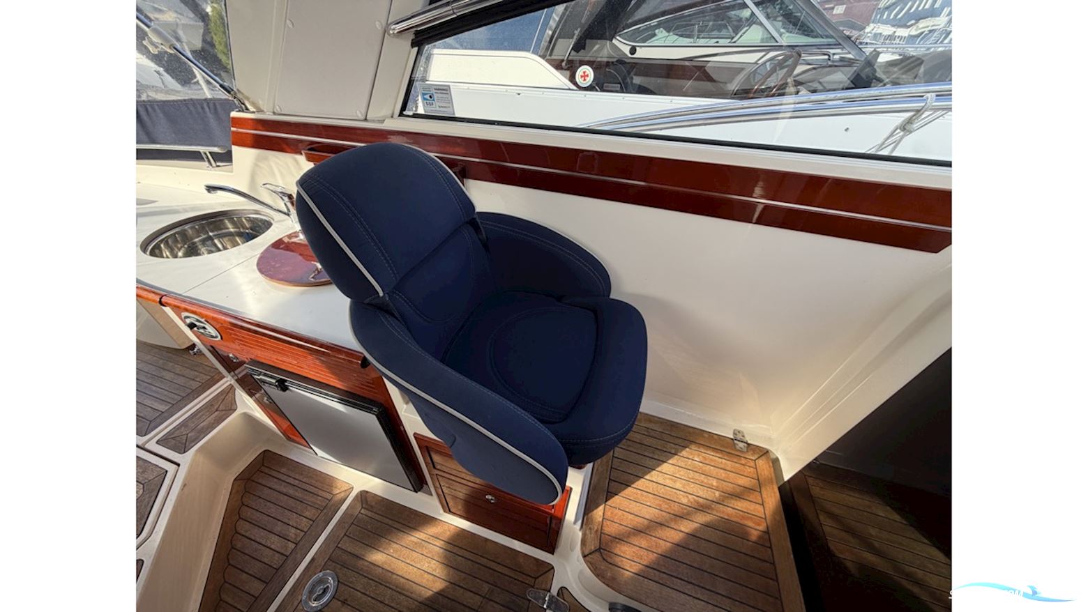 Aquador 28 DC