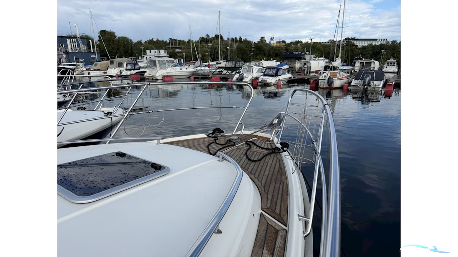 Aquador 28 DC