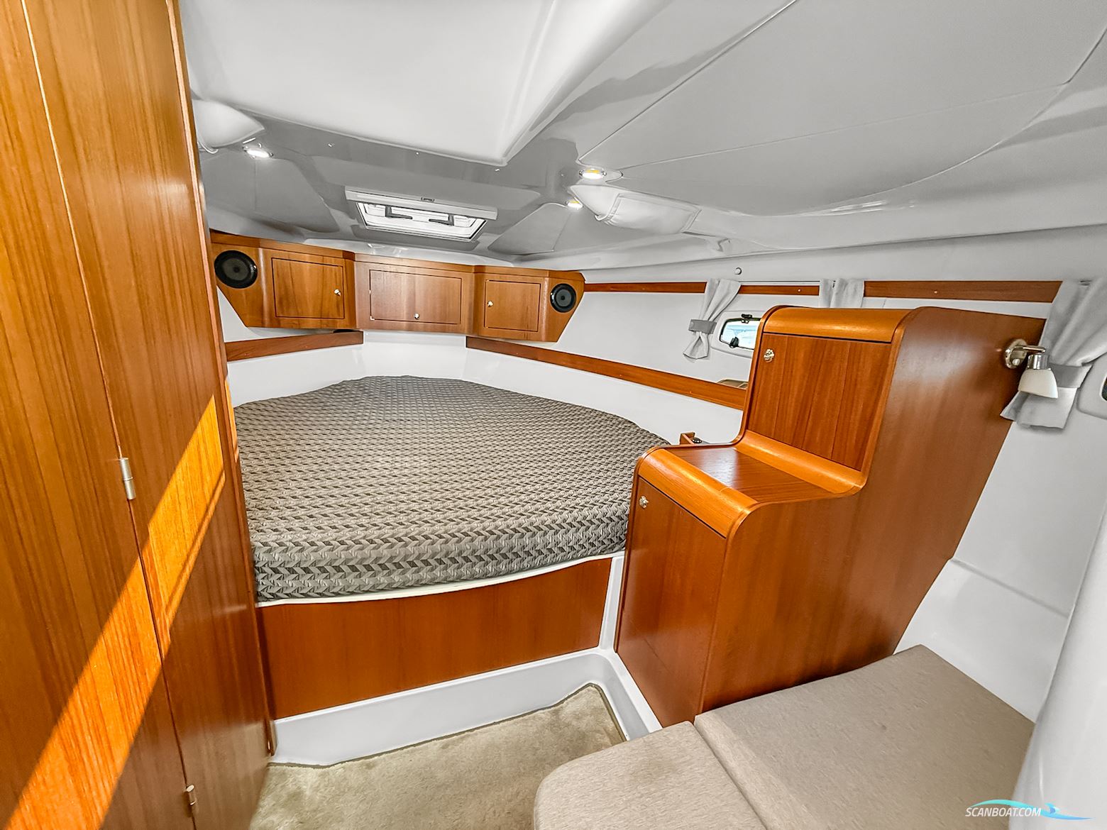 Aquador 28 HT