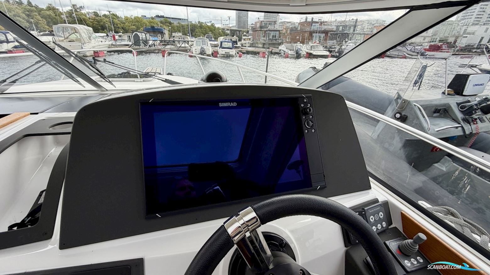 AQUADOR 28 HT