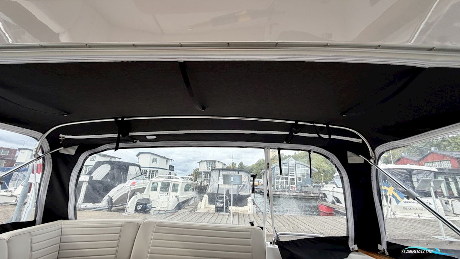 AQUADOR 28 HT